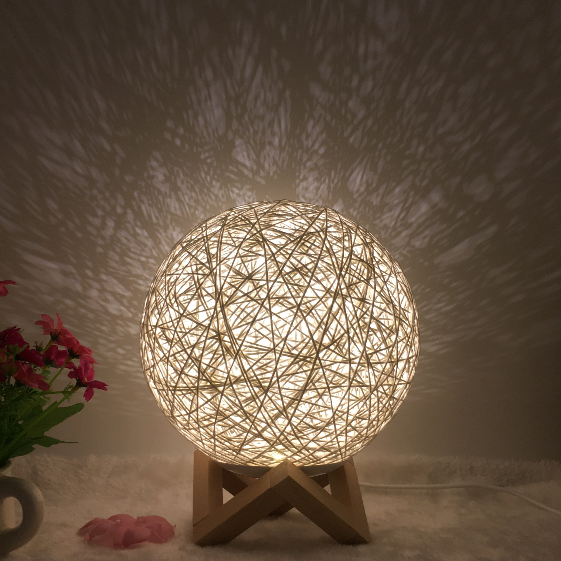 Atlas Accent Lamp | Homio Lumina